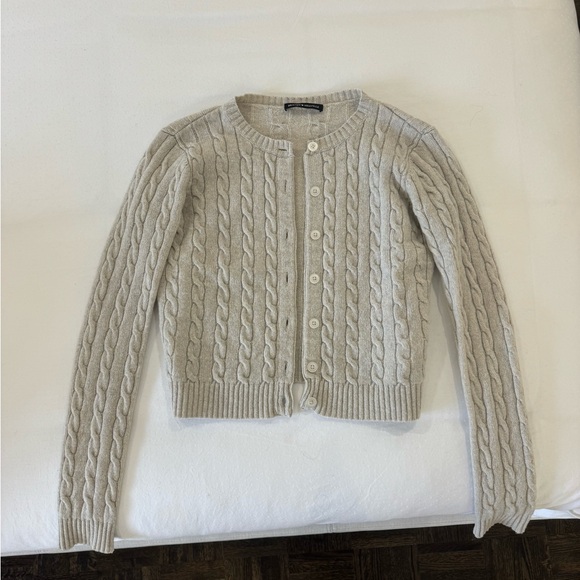 Brandy Melville Sweaters - Brandy Melville Cable Knit Cardigan!!